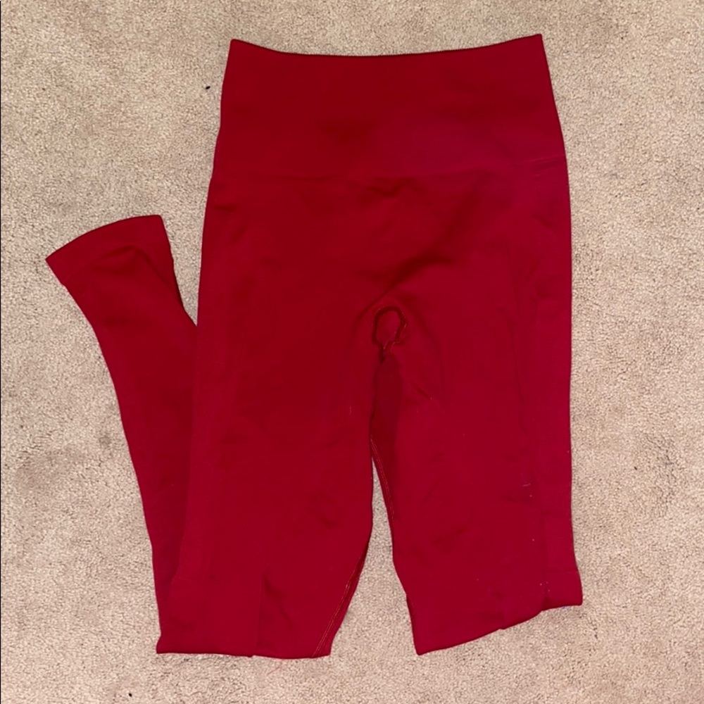 LULULEMON RED zone in tight size 6!!! ❤️❤️❤️